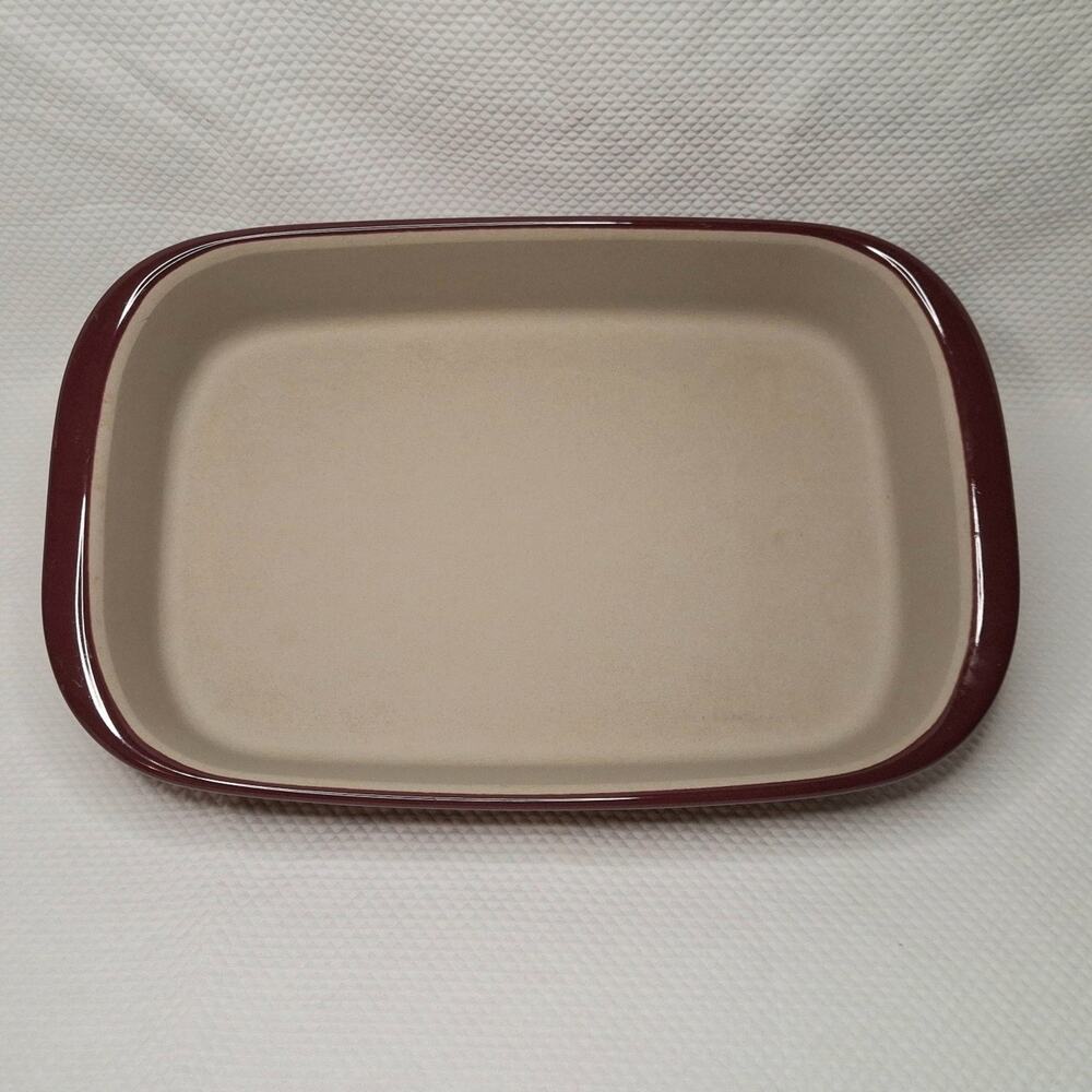 Pampered Chef 9x13 Baker Cranberry Red USA Made Family Heritage Stoneware